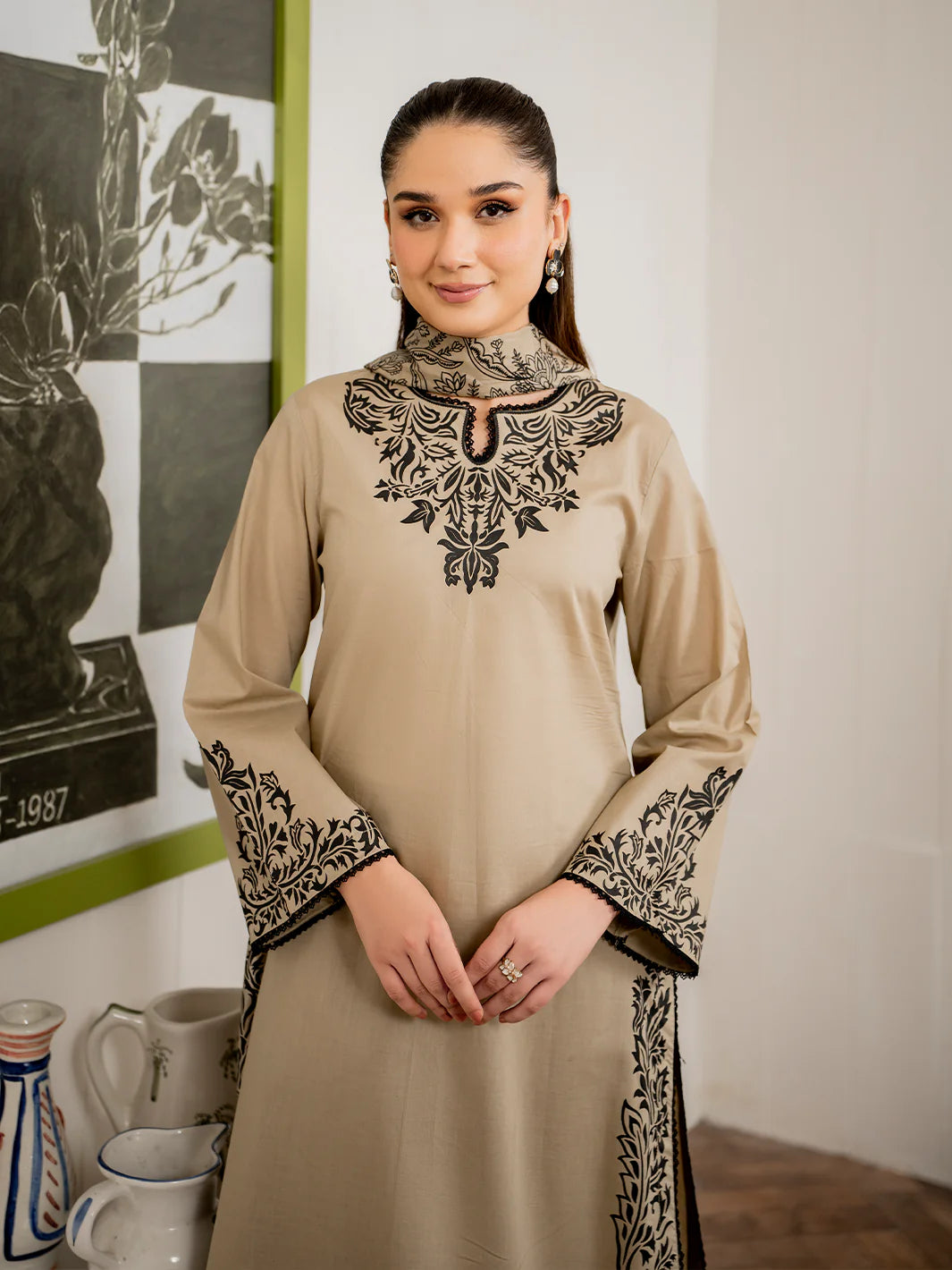 3 Pcs Women's Unstitched Embroidered Suit